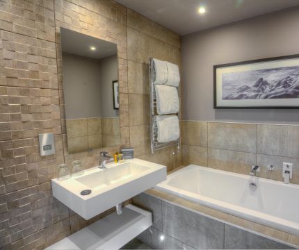 Resort Executive Plus REDP 4