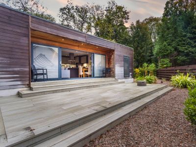 Cedar Cottage CD1 1
