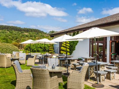 Outdoor Dining 5