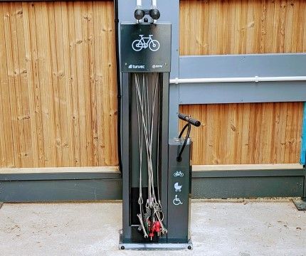 Bike Store 3 (Custom)